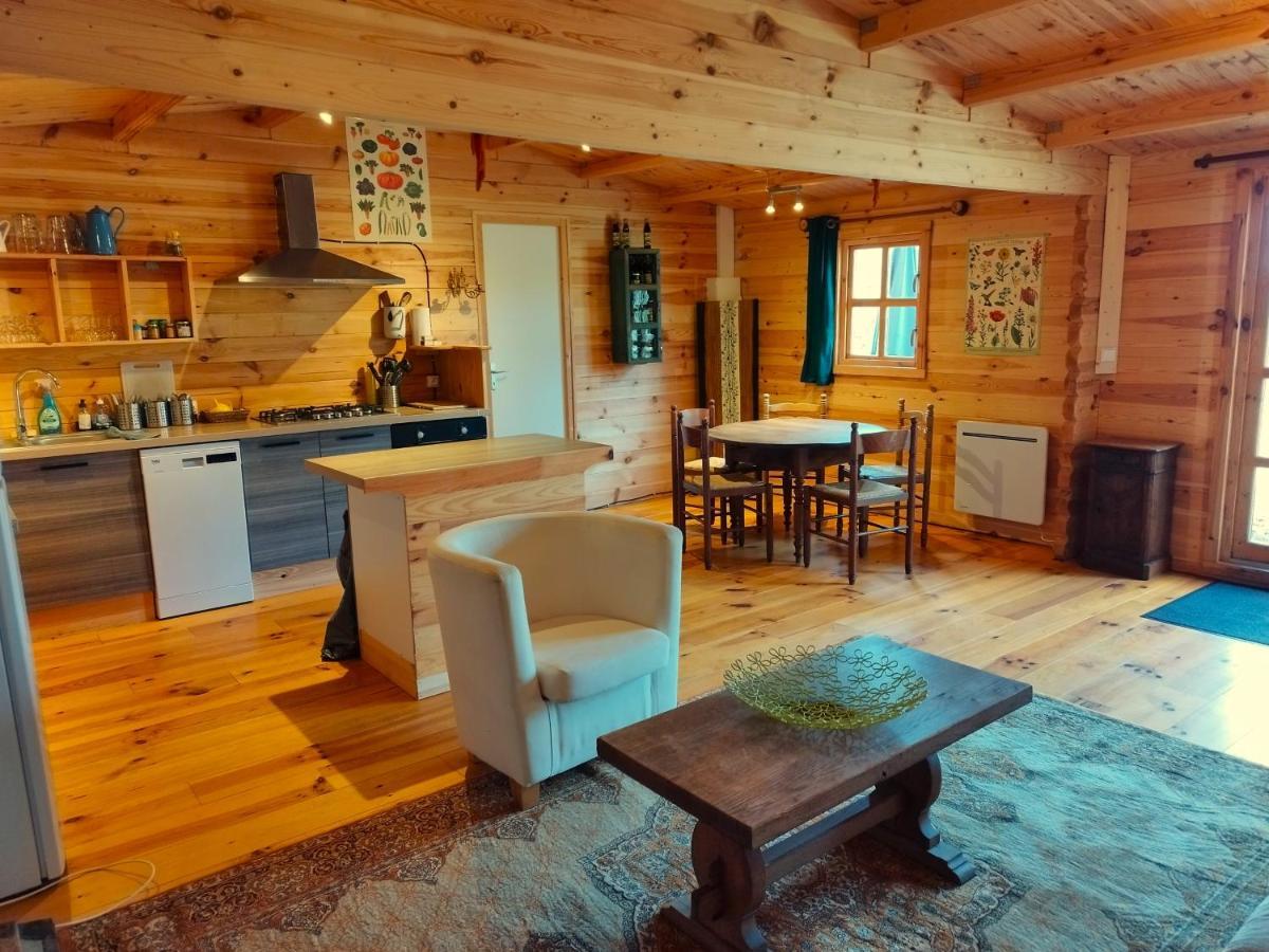 Ferme De La Luciole Villa Champs-Sur-Tarentaine-Marchal Екстериор снимка